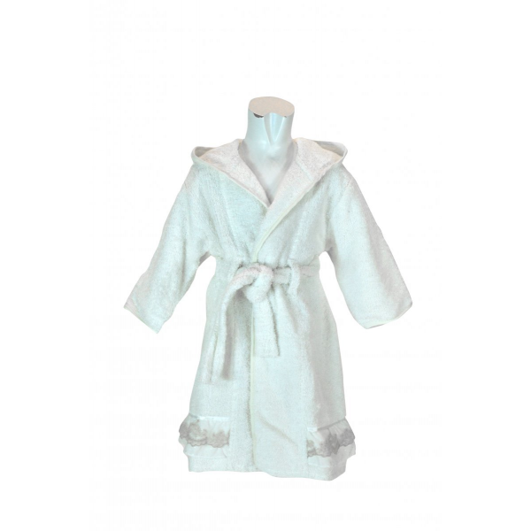 Snow white robe with lace