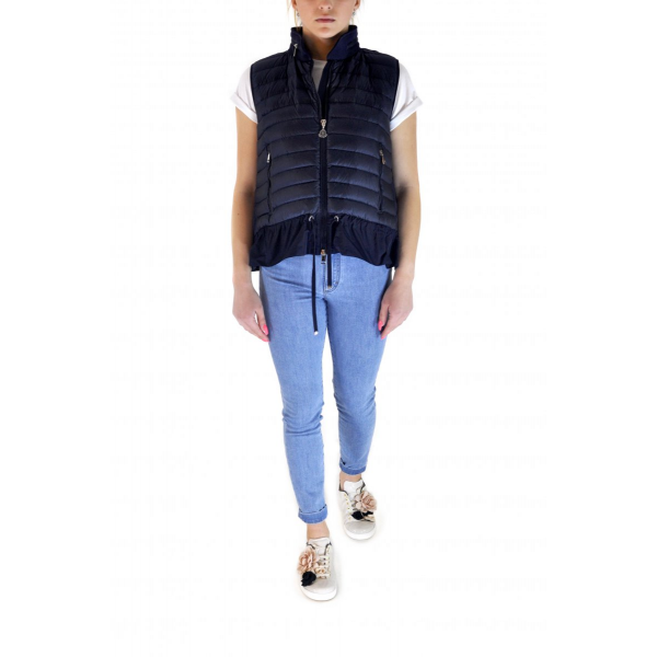 Vest with flounce and knitted back