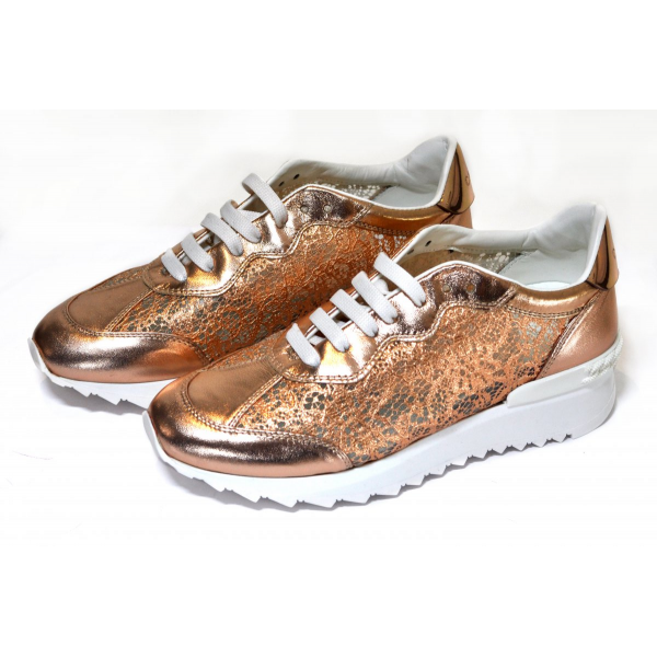 Bronze sneakers with lace insert