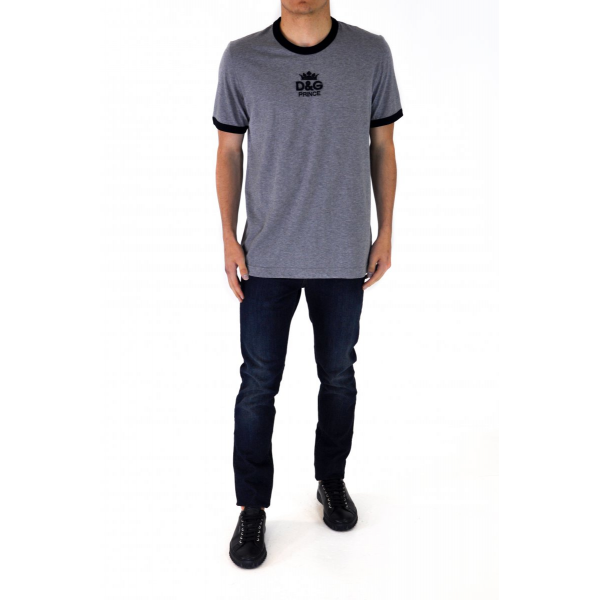 Gray T-shirt with embroidered brand logo