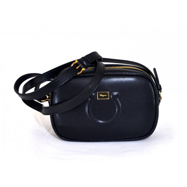 Black SITY handbag