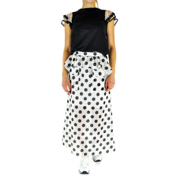 Skirt with ruffles and patch pockets