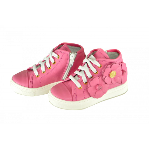 Sneakers with flower decoration