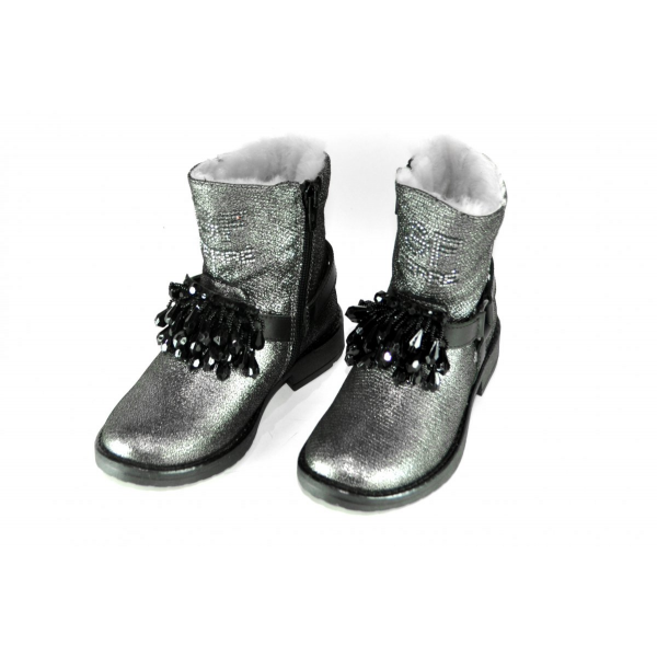 Silver boots with fur
